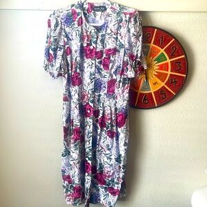 Vintage Petite Jazz short sleeve button down mini floral dress